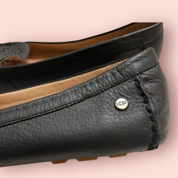 UGG Clair Perforated Leather Slip-on Loafers Driving Shoes Sz 9 Womens Black EUC - Picture 10 of 14
